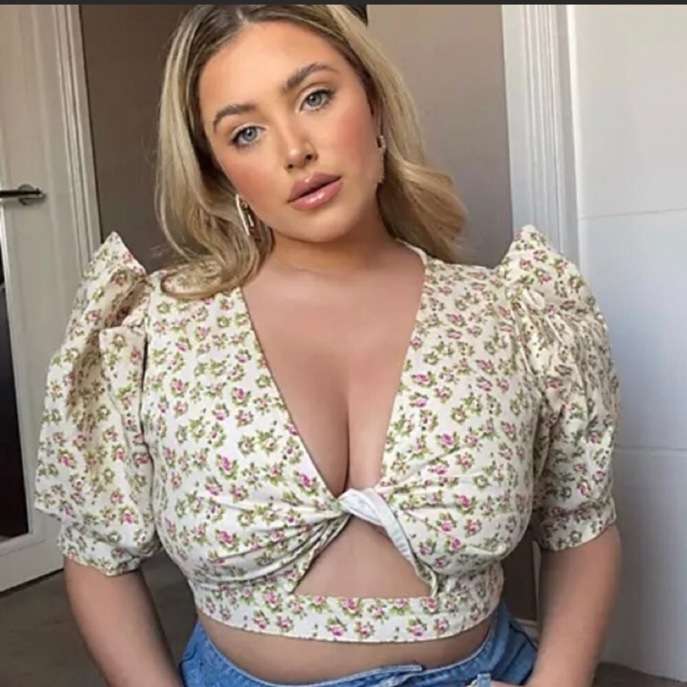 ASOS DESIGN Curve denim puff sleeve floral top size 18